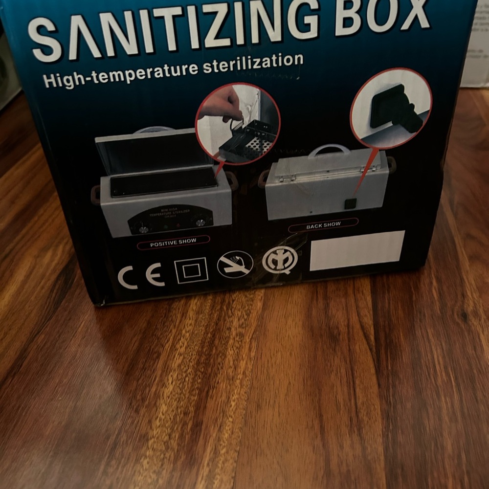 Sanitizing Box - Picture 2 of 2